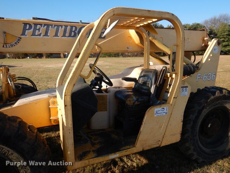 image for item DH8142 Pettibone F-636  telehandler