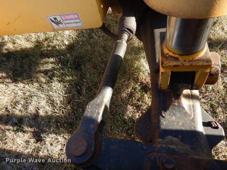 image for item DH8142 Pettibone F-636  telehandler