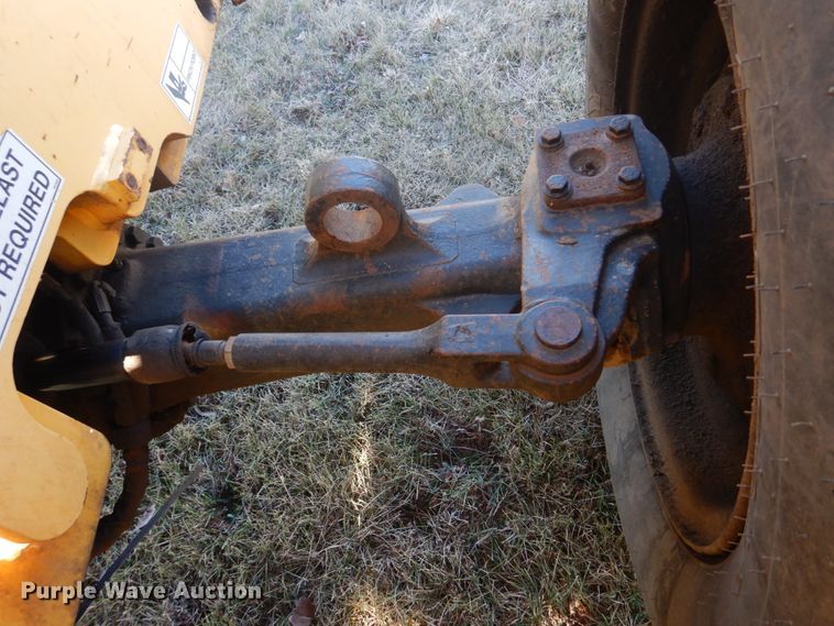 image for item DH8142 Pettibone F-636  telehandler