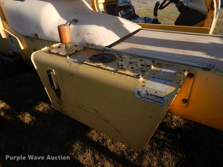 image for item DH8142 Pettibone F-636  telehandler