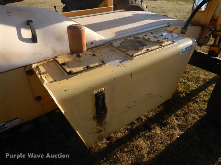 image for item DH8142 Pettibone F-636  telehandler