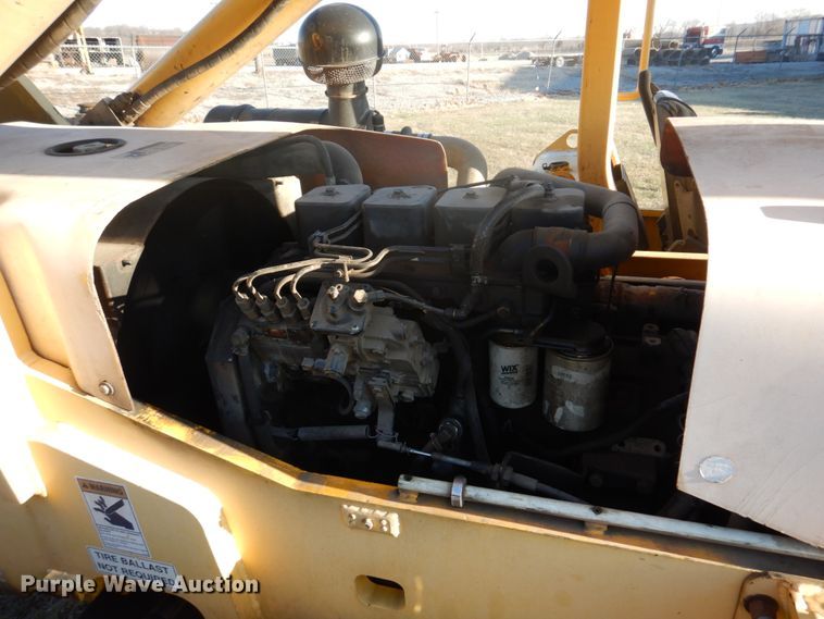 image for item DH8142 Pettibone F-636  telehandler