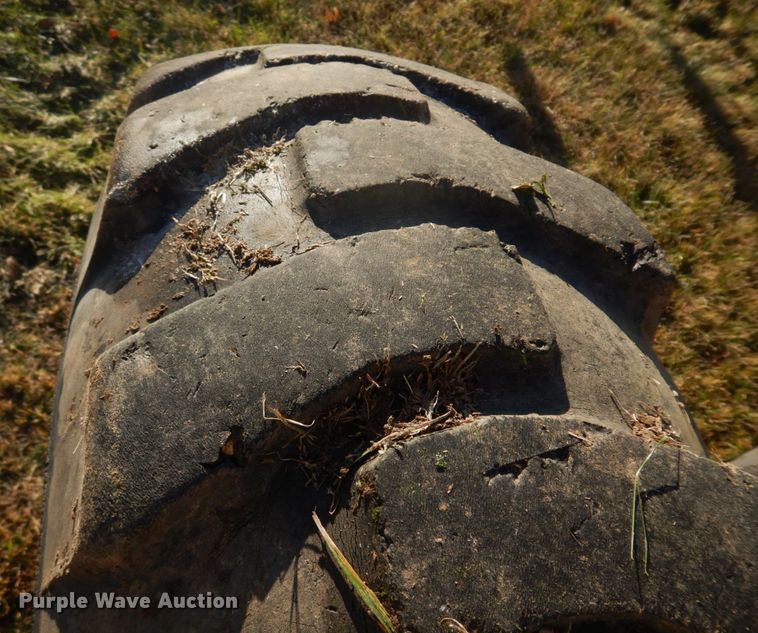 image for item DH8142 Pettibone F-636  telehandler