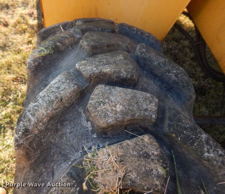 image for item DH8142 Pettibone F-636  telehandler