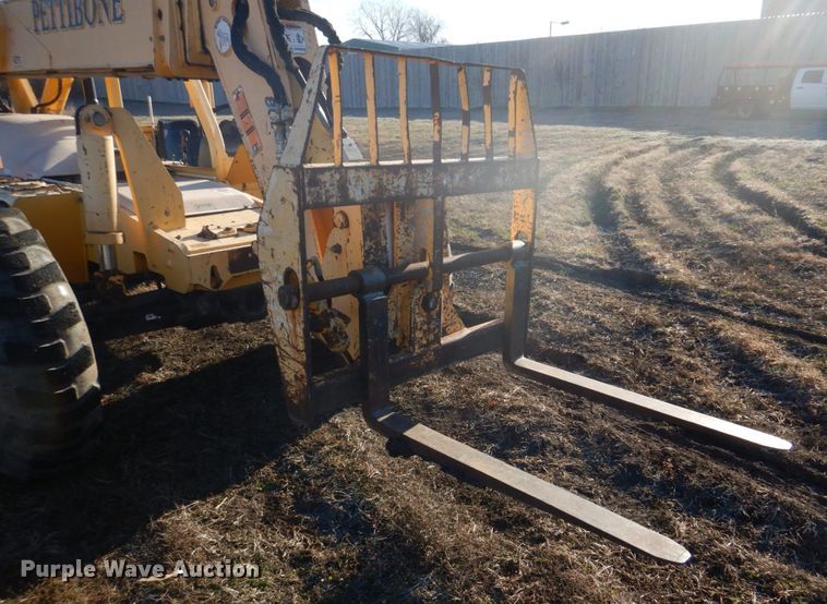 image for item DH8144 Pettibone 8036  telehandler