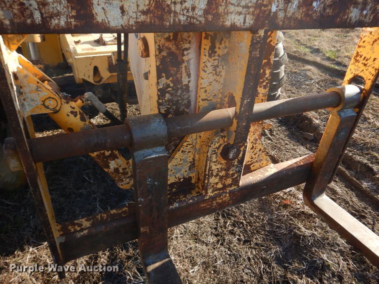 image for item DH8144 Pettibone 8036  telehandler