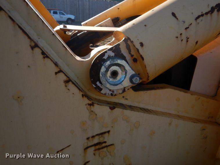 image for item DH8144 Pettibone 8036  telehandler