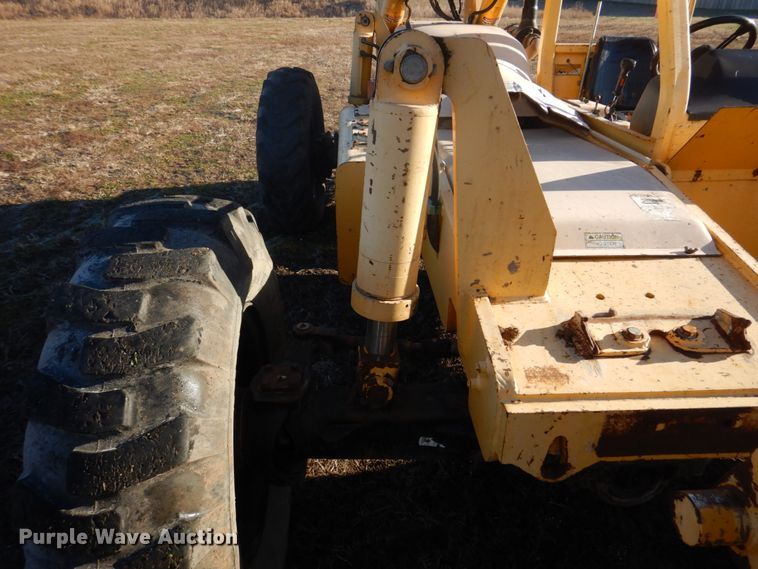 image for item DH8144 Pettibone 8036  telehandler