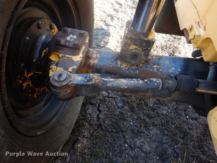 image for item DH8144 Pettibone 8036  telehandler