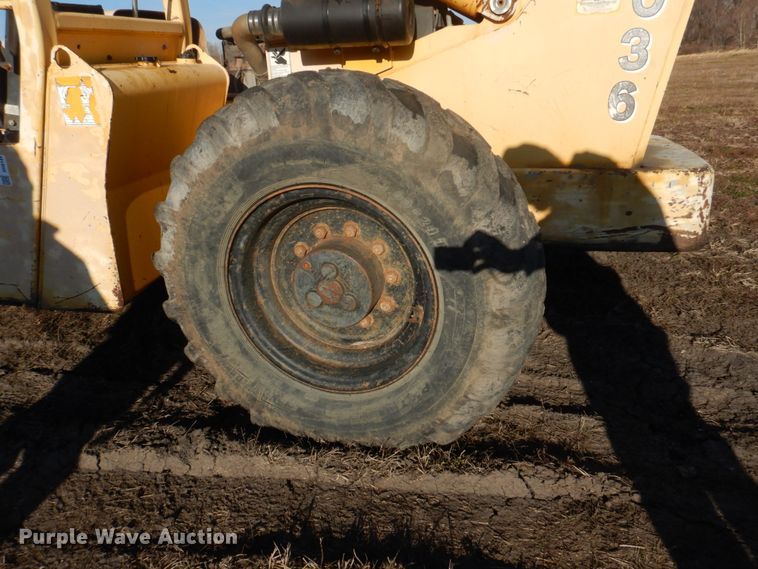 image for item DH8144 Pettibone 8036  telehandler