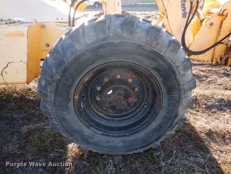 image for item DH8144 Pettibone 8036  telehandler