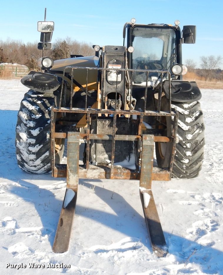 image for item DH8791 2014 Caterpillar TH407C  telehandler