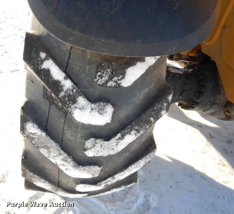 image for item DH8791 2014 Caterpillar TH407C  telehandler