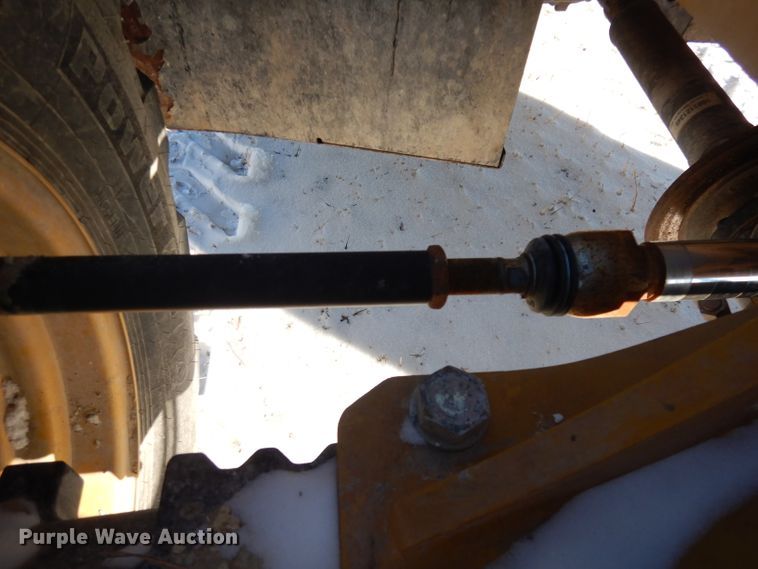 image for item DH8791 2014 Caterpillar TH407C  telehandler