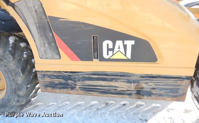 image for item DH8791 2014 Caterpillar TH407C  telehandler