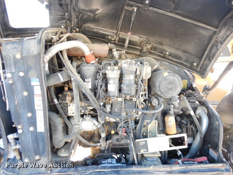 image for item DH8791 2014 Caterpillar TH407C  telehandler