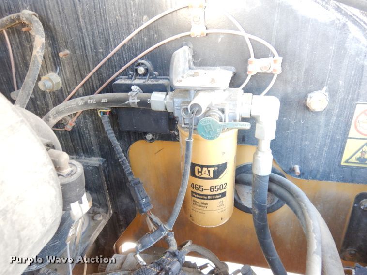 image for item DH8791 2014 Caterpillar TH407C  telehandler