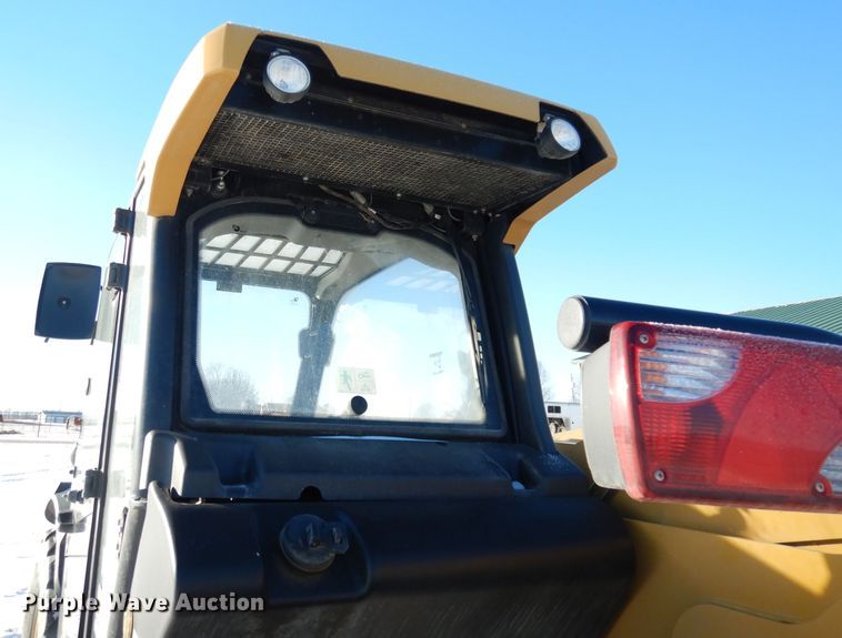 image for item DH8791 2014 Caterpillar TH407C  telehandler