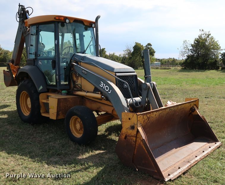 image for item DJ1990 2010 John Deere 310J  backhoe