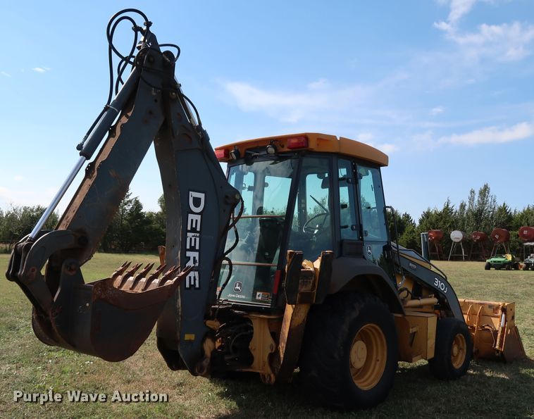 image for item DJ1990 2010 John Deere 310J  backhoe
