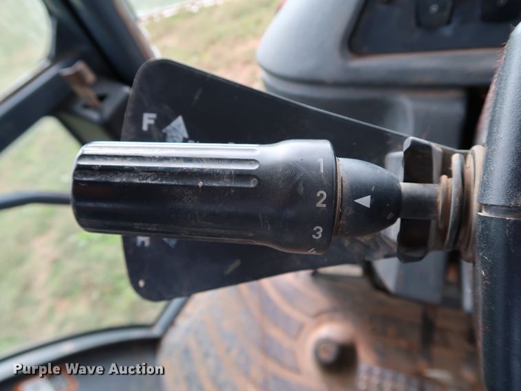 image for item DJ1990 2010 John Deere 310J  backhoe