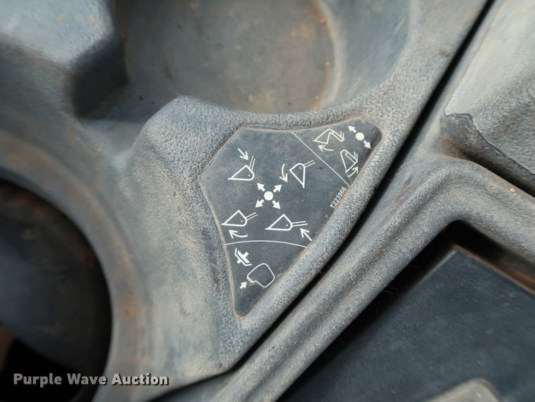 image for item DJ1990 2010 John Deere 310J  backhoe