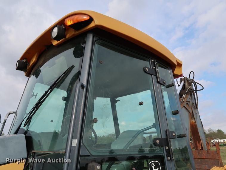 image for item DJ1990 2010 John Deere 310J  backhoe