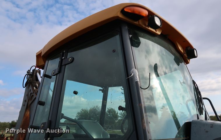 image for item DJ1990 2010 John Deere 310J  backhoe