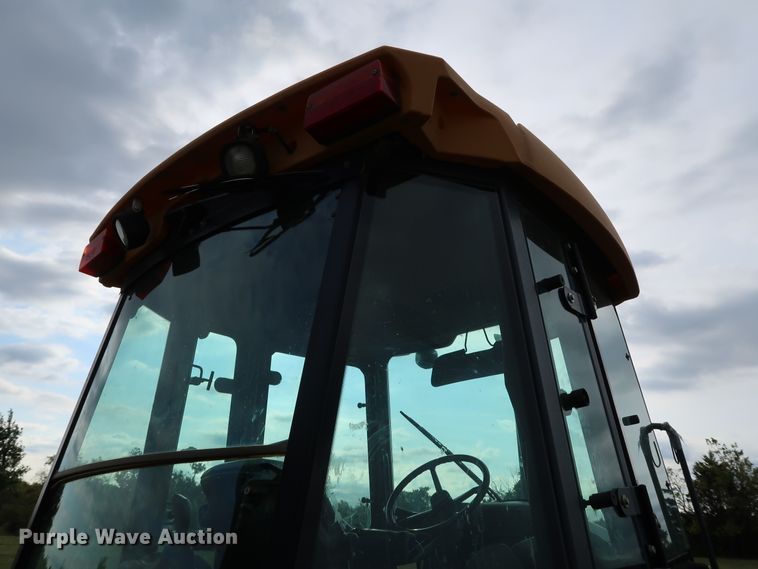 image for item DJ1990 2010 John Deere 310J  backhoe