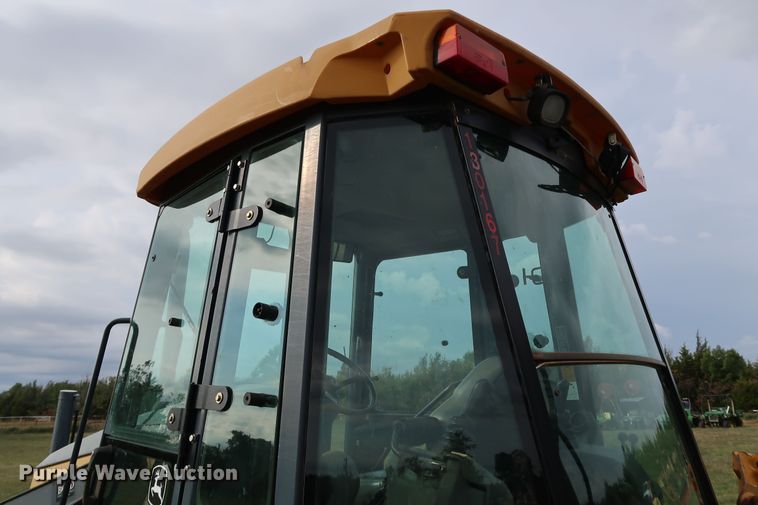 image for item DJ1990 2010 John Deere 310J  backhoe