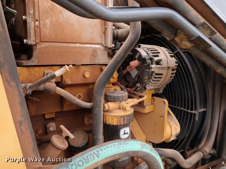 image for item DJ1990 2010 John Deere 310J  backhoe