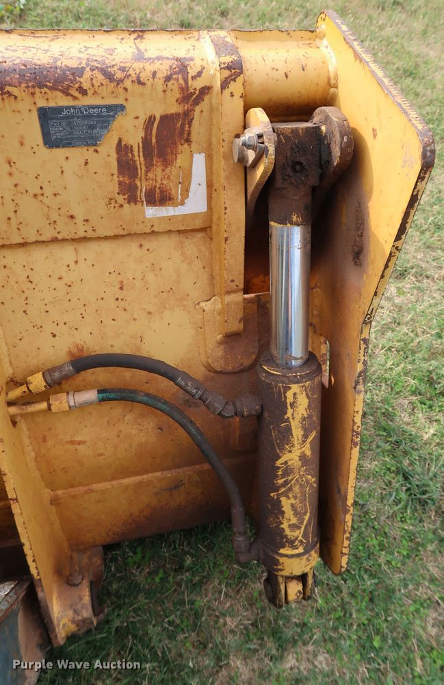 image for item DJ1990 2010 John Deere 310J  backhoe