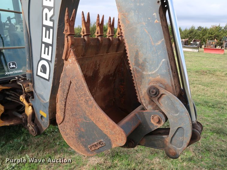 image for item DJ1990 2010 John Deere 310J  backhoe