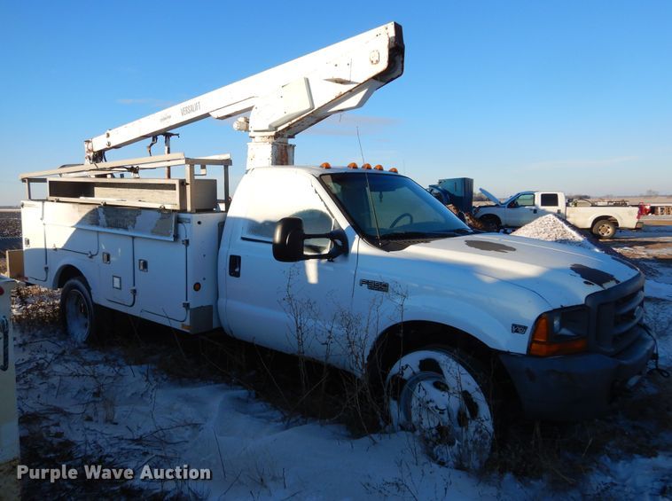 image for item DK3440 1999 Ford F450 Super Duty  bucket truck