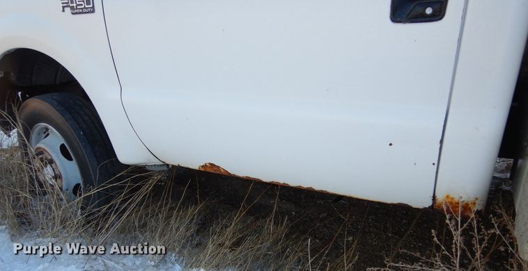 image for item DK3440 1999 Ford F450 Super Duty  bucket truck