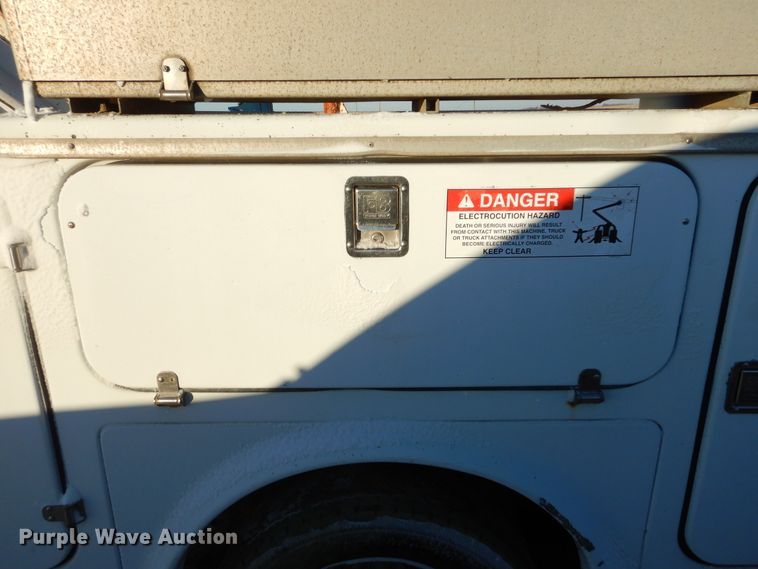 image for item DK3440 1999 Ford F450 Super Duty  bucket truck