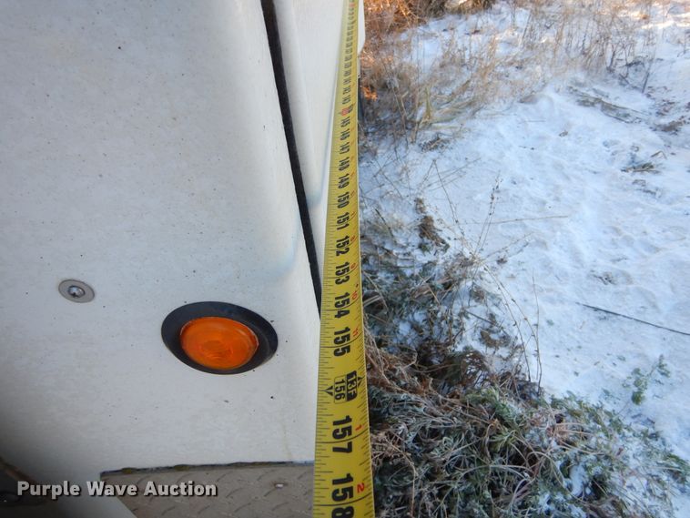 image for item DK3440 1999 Ford F450 Super Duty  bucket truck