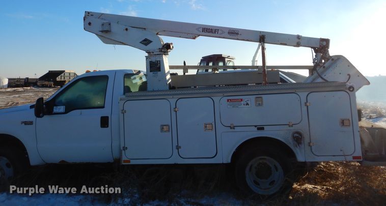 image for item DK3440 1999 Ford F450 Super Duty  bucket truck