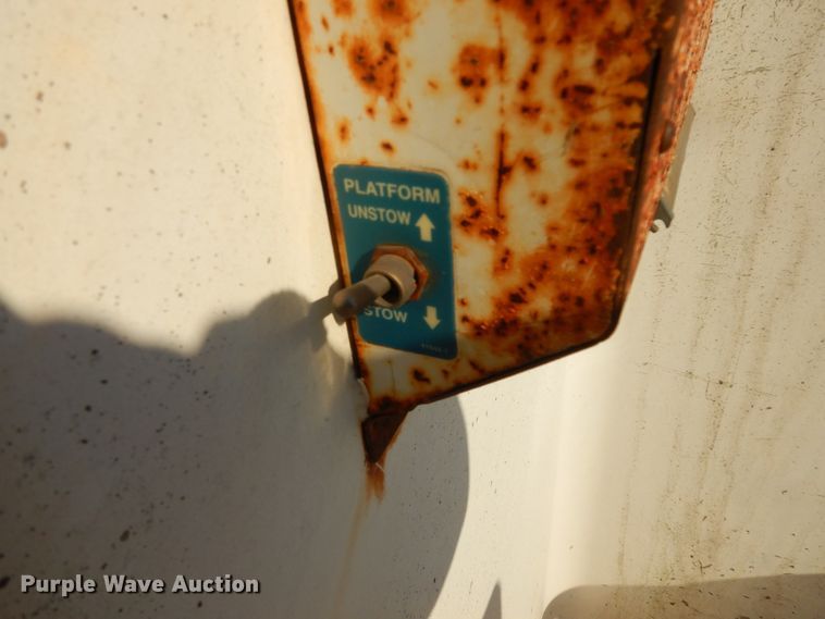 image for item DK3440 1999 Ford F450 Super Duty  bucket truck