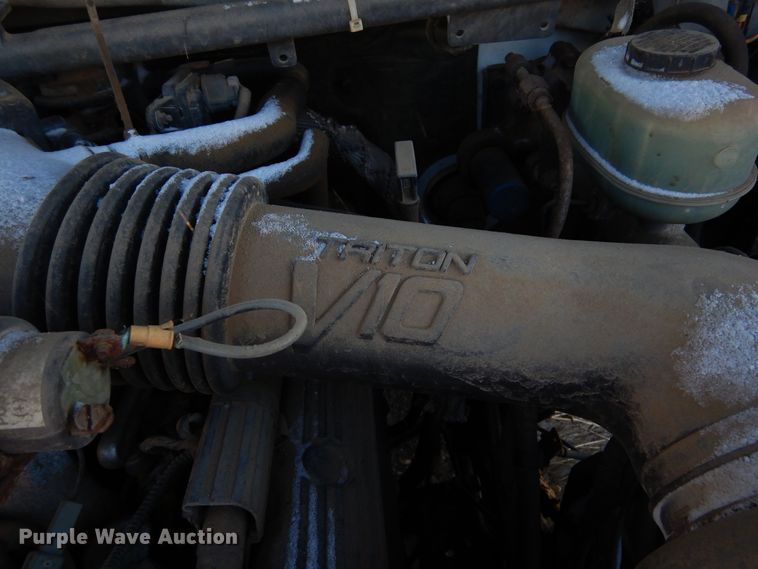 image for item DK3440 1999 Ford F450 Super Duty  bucket truck