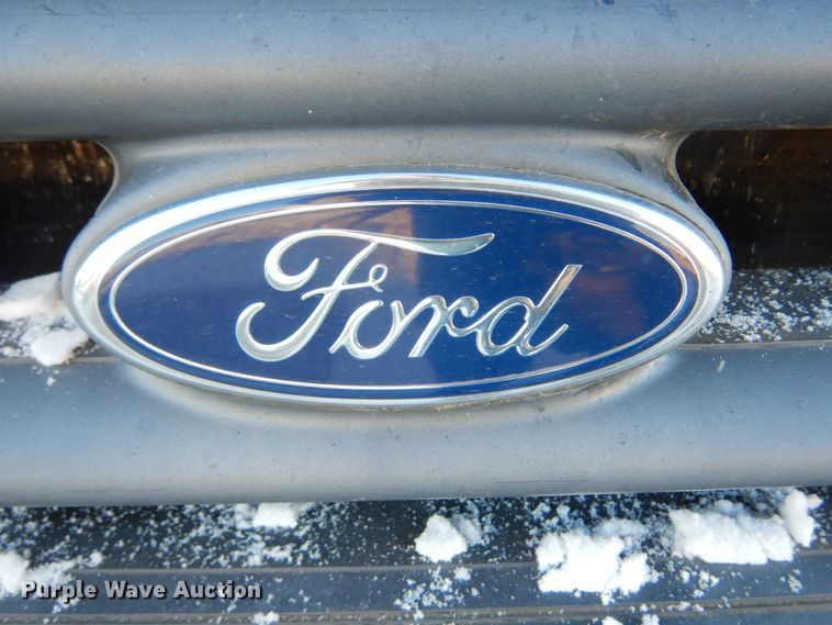 image for item DK3440 1999 Ford F450 Super Duty  bucket truck