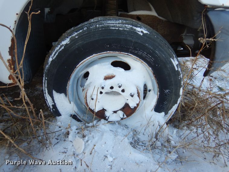 image for item DK3440 1999 Ford F450 Super Duty  bucket truck