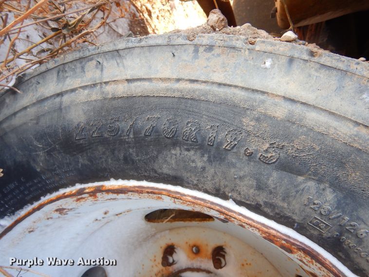 image for item DK3440 1999 Ford F450 Super Duty  bucket truck