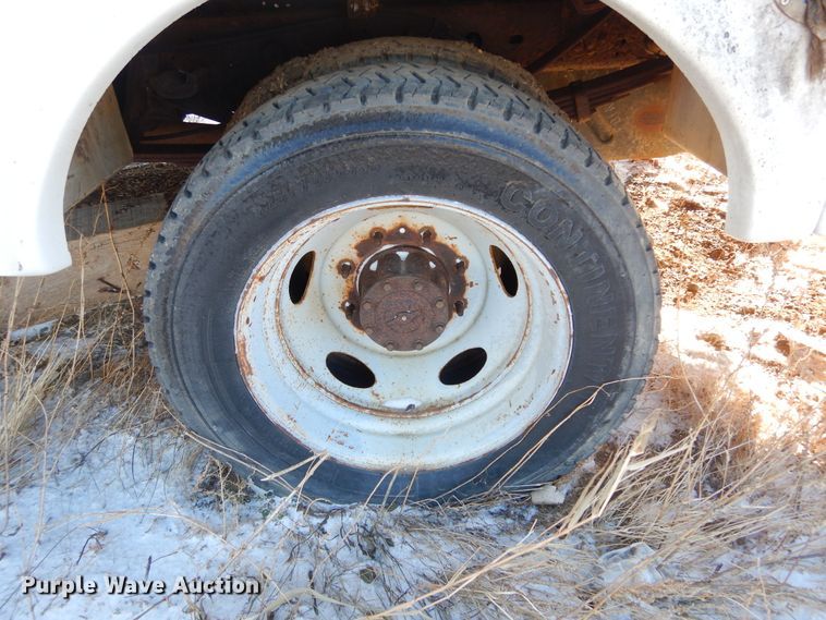 image for item DK3440 1999 Ford F450 Super Duty  bucket truck