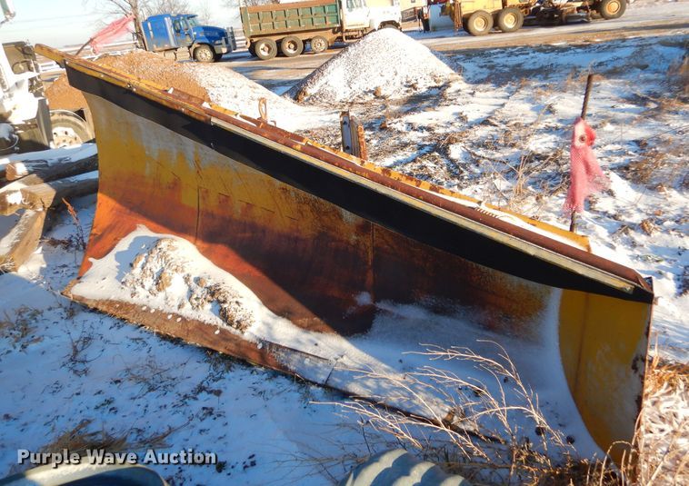 image for item DK3441 Wausau DB8661  snow plow