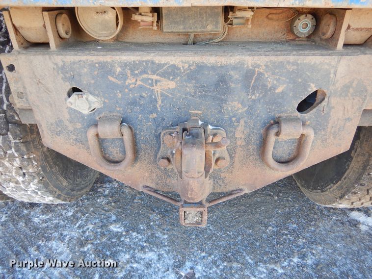 image for item DK3442 1995 International 9300 Eagle  dump truck