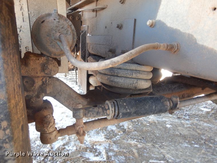 image for item DK3442 1995 International 9300 Eagle  dump truck