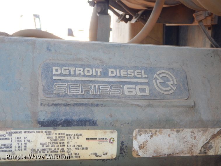 image for item DK3442 1995 International 9300 Eagle  dump truck