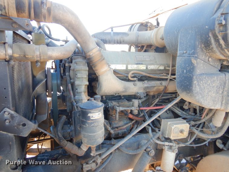 image for item DK3442 1995 International 9300 Eagle  dump truck