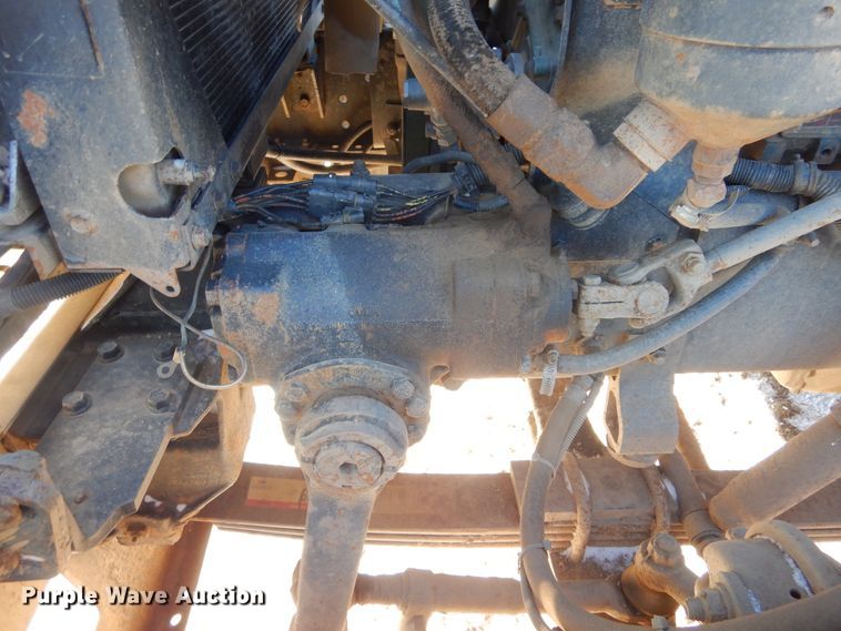 image for item DK3442 1995 International 9300 Eagle  dump truck